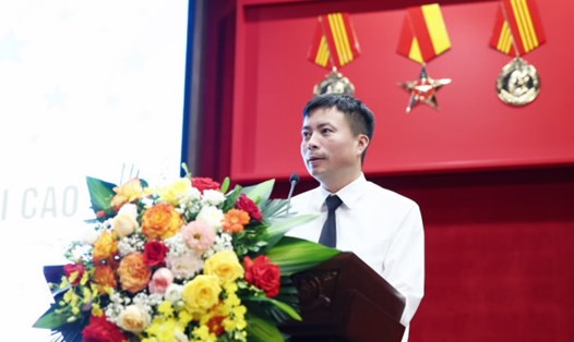 Ông Nguyễn Xuân Kỳ vừa nhận quyết định bổ nhiệm giữ chức vụ Chánh án TAND TP Hà Nội. Ảnh: TAND Tối cao