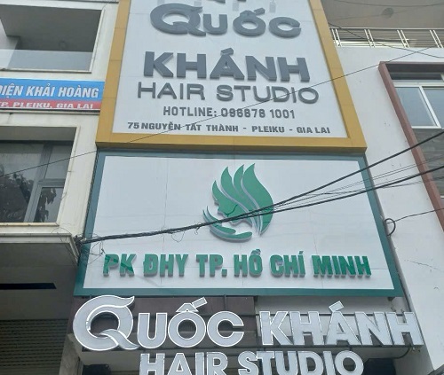 A clinic disguised as a hair salon. Photo: Thanh Tuan