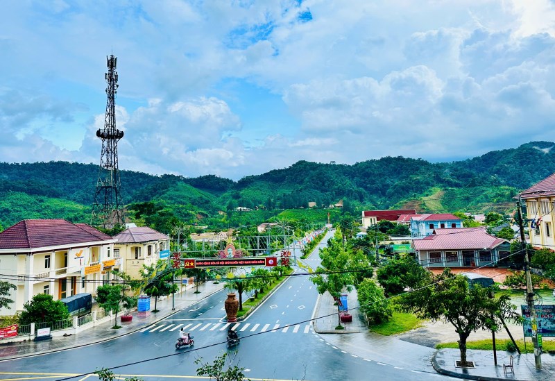 Nong thon moi mien nui Quang Nam khoi sac nho chuong trinh MTQG giam ngheo. Anh: Nguyen Hoang