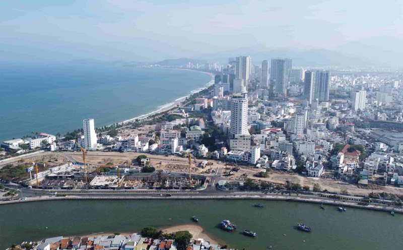 The Tan Lap Islet Nha Trang residential area project was administratively fined 520 million VND. Photo: Huu Long