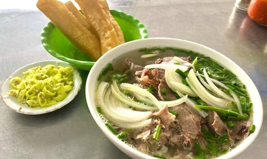 Phở Cường gia truyền 3 đời. Ảnh: Minh Thương