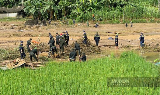 Lực lượng chức năng sẽ dừng tìm kiếm các nạn nhân mất tích còn lại tại thôn Làng Nủ, xã Phúc Khánh (Bảo Yên, Lào Cai). Ảnh: Đinh Đại