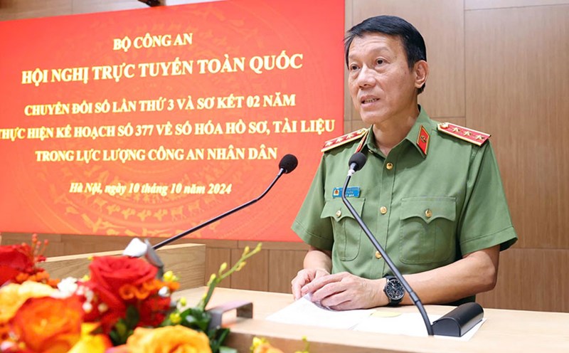 Minister Luong Tam Quang at the third National Online Conference on Digital Transformation. Photo: H.Phong