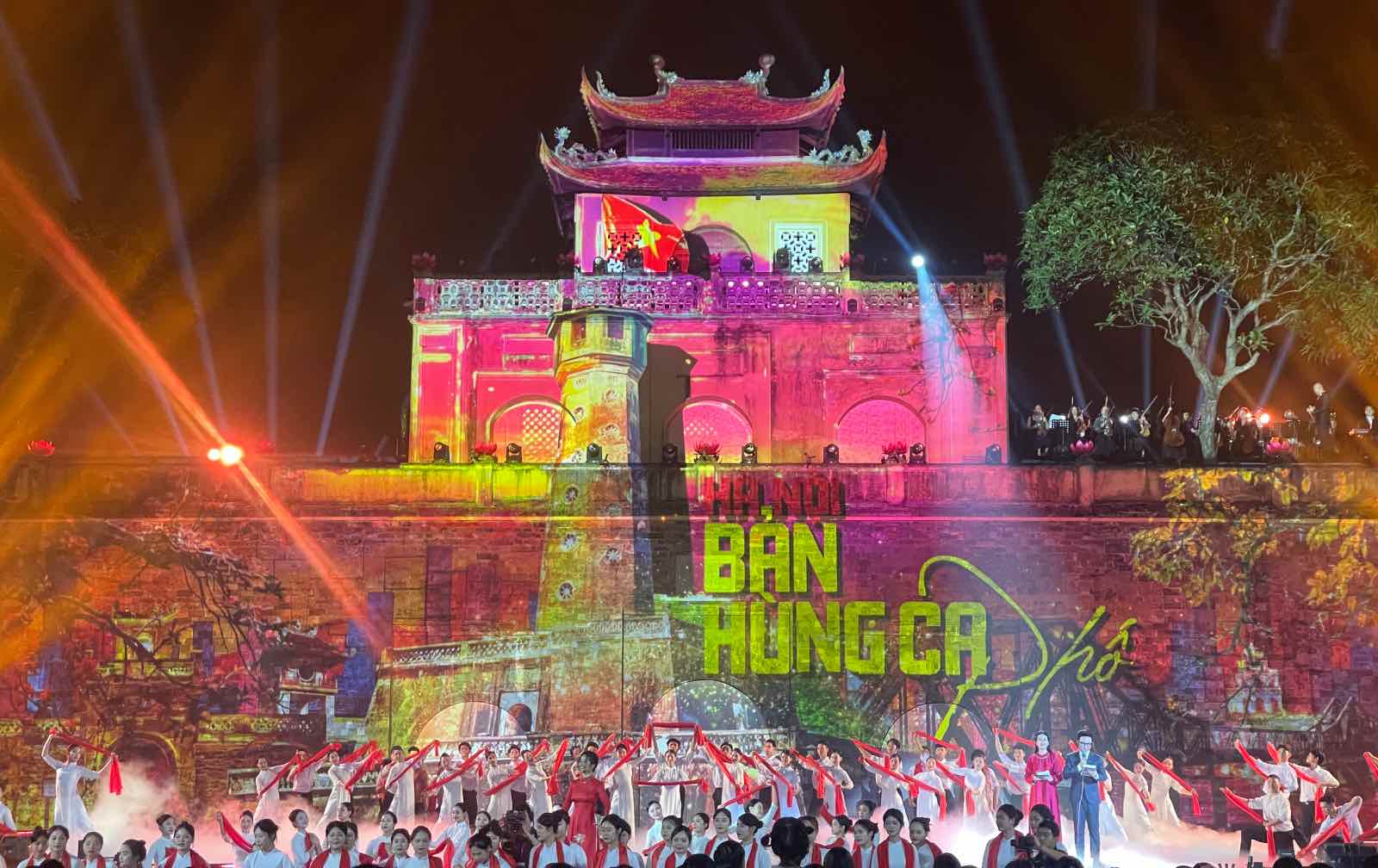Program "Hanoi - Epic of the City" at the World Heritage site of Thang Long Imperial Citadel. Photo: Khanh An