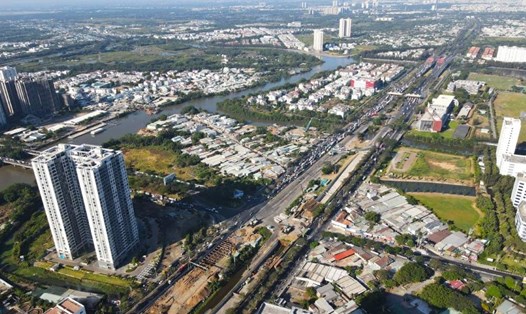 Thời tiết Nam Bộ ngày nắng, chiều có mưa. Ảnh: Anh Tú