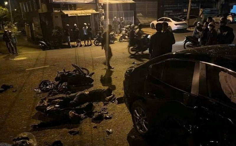 Scene of the traffic accident that killed two young men. Photo: Provided by the police