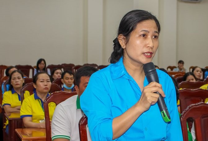 Công nhân lao động tỉnh Cà Mau mong muốn Nhà nước  quan tâm đến giai cấp công nhân nhiều hơn. Ảnh: Lê Chí