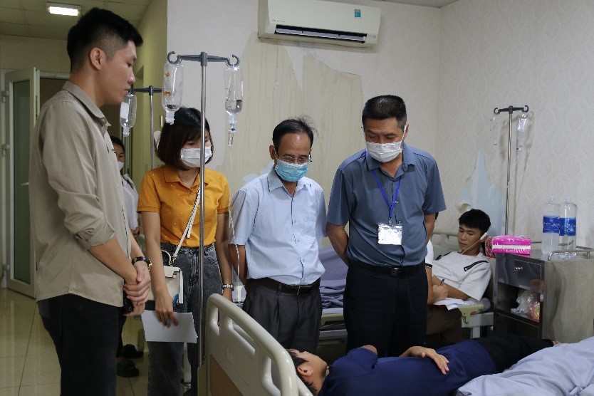 The students' health has gradually stabilized and they will soon be discharged from the hospital. Photo: Dinh Dai