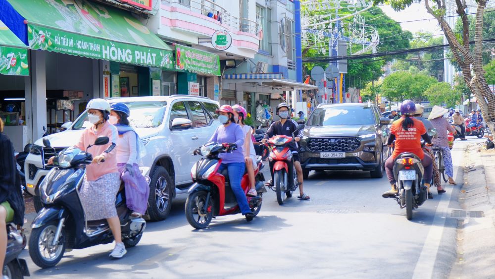 Đề Thám được thí điểm trở thành tuyến đường đầu tiên tại TP Cần Thơ thanh toán không dùng tiền mặt.