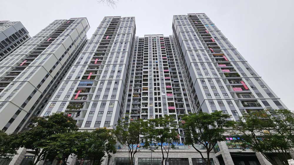 Nhiều sai phạm trong quản lý đất đai khi thực hiện dự án tổ hợp nhà ở, văn phòng do Công ty TNHH MTV đầu tư Phương Đông làm chủ đầu tư. Ảnh: Thiên Phan.
