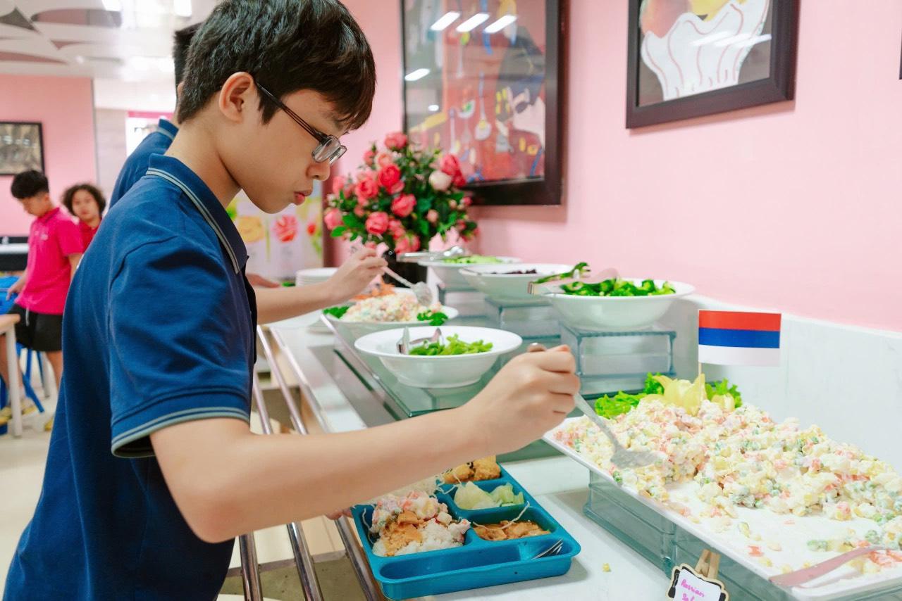 The nutritious meals of Vietnamese children need to be replicated. Photo: Linh Nga