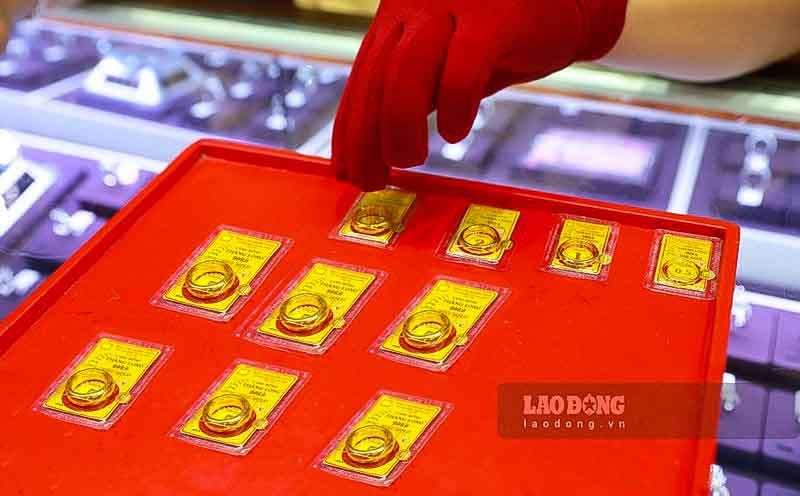 So với đầu phiên giao dịch trước, giá vàng tại DOJI giữ nguyên cả hai chiều mua vào và bán ra. Ảnh minh họa: Phan Anh
