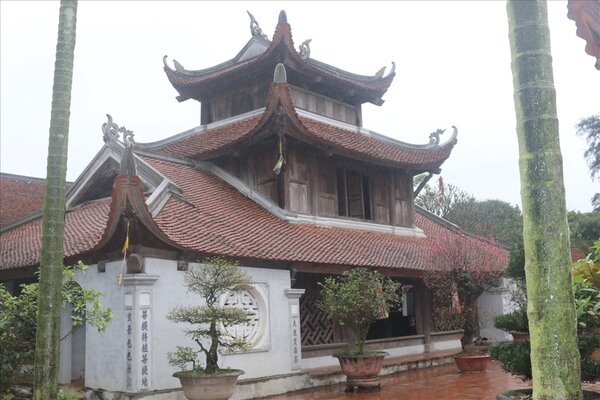 But Thap Pagoda (Thuan Thanh town, Bac Ninh) is where 4 national treasures are kept. Photo: Dinh Truong