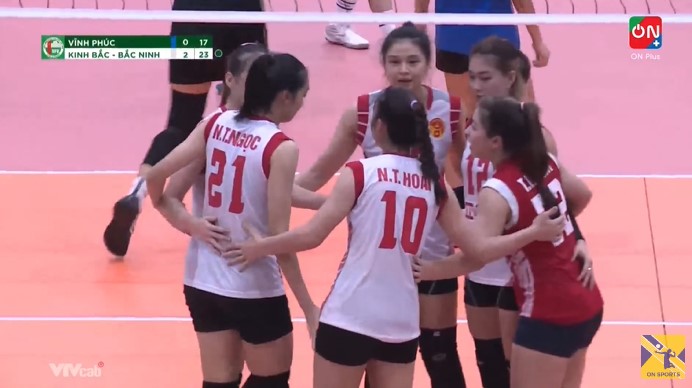 Kinh Bac Bac Ninh women's volleyball team is still winning all 2 matches. Photo: VTV Cab