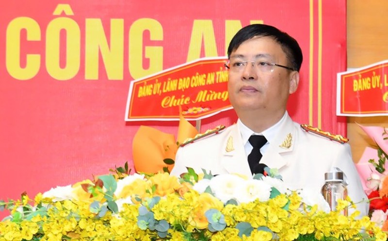 Đại tá Nguyễn Thanh Liêm phát biểu sau khi nhận quyết định bổ nhiệm. Ảnh: Công an tỉnh Quảng Bình