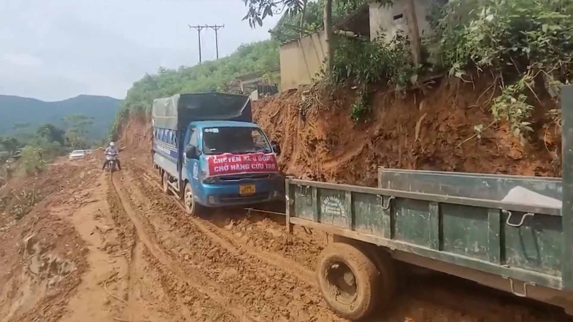 Lao Cai businessmen join hands to overcome natural disaster consequences