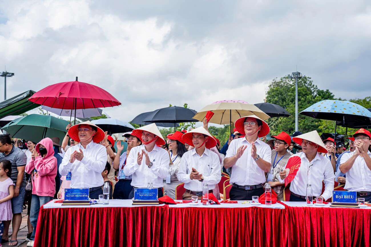 Trao doi voi Lao Dong, ong Nguyen Tan - Giam doc So Giao duc va Dao tao tinh Thua Thien Hue cho biet, 