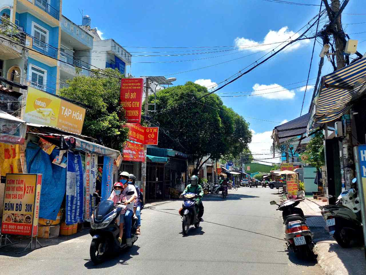 D3 Street in Go Vap District will be expanded to 30m. Photo: Minh Quan