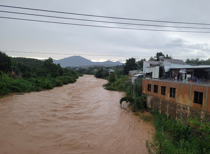 The area where Nguyen Quoc Viet was swept away by the river and went missing. Photo: Provided by the police