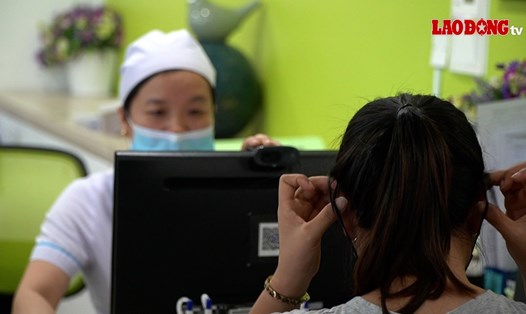 Nhiều người đi khám vô sinh hiếm muộn mới phát hiện mắc bệnh lạc nội mạc tử cung. Ảnh: NGUYỄN LY