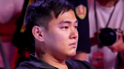 Juhann Chua's emotional moment when winning the Hanoi Open Billiards Tournament 2024.