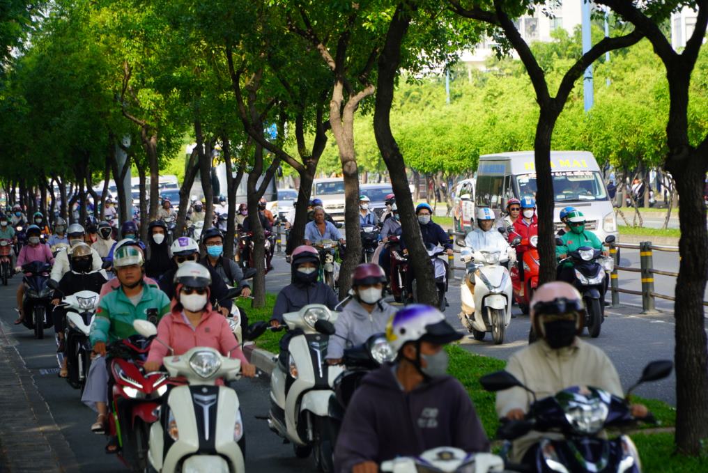 Southern weather is hot and sunny this morning. Photo: Nguyen Chan