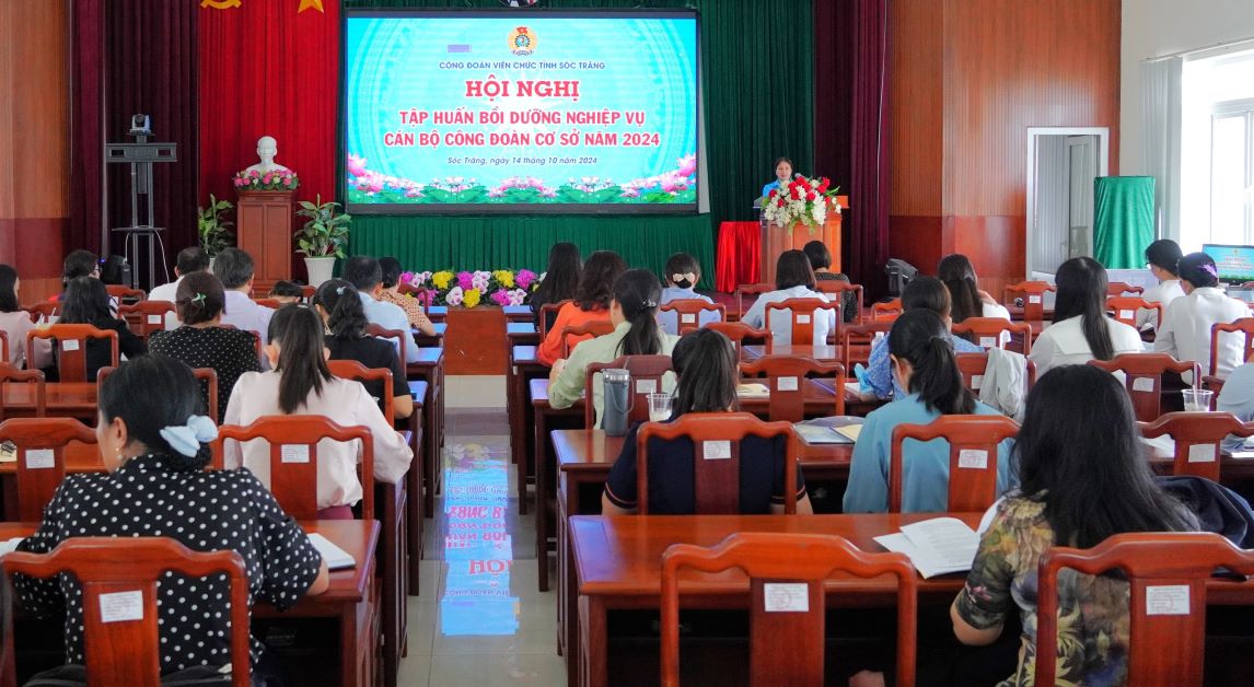 190 delegates attended the Trade Union training session. Photo: Phuong Anh