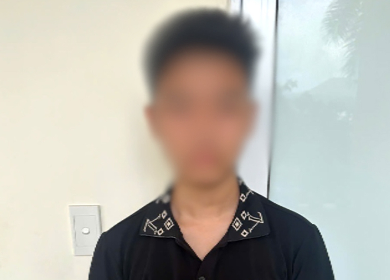 Đối tượng H.T.L lừa đảo chiếm đoạt tài sản bằng hình thức đặt vé máy bay qua mạng. Ảnh: Công an Quảng Bình