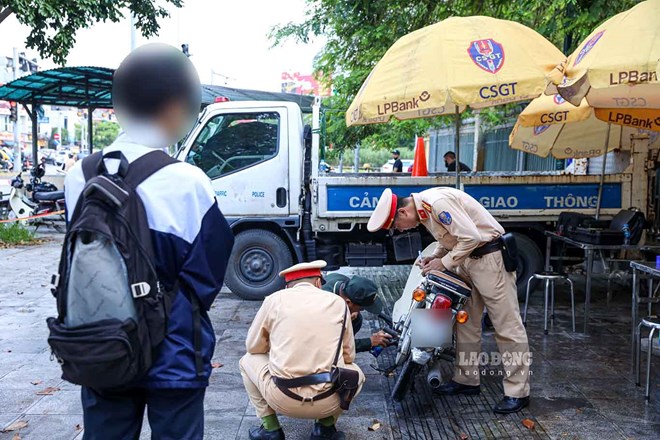 Many traffic violations involve students. Photo: To The