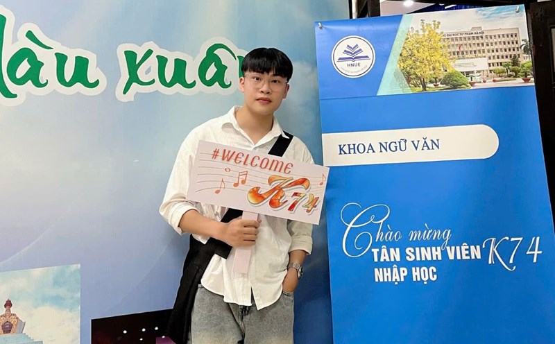 Pham Van Thanh - a new student majoring in Literature Pedagogy, Hanoi National University of Education. Photo: Provided by the character