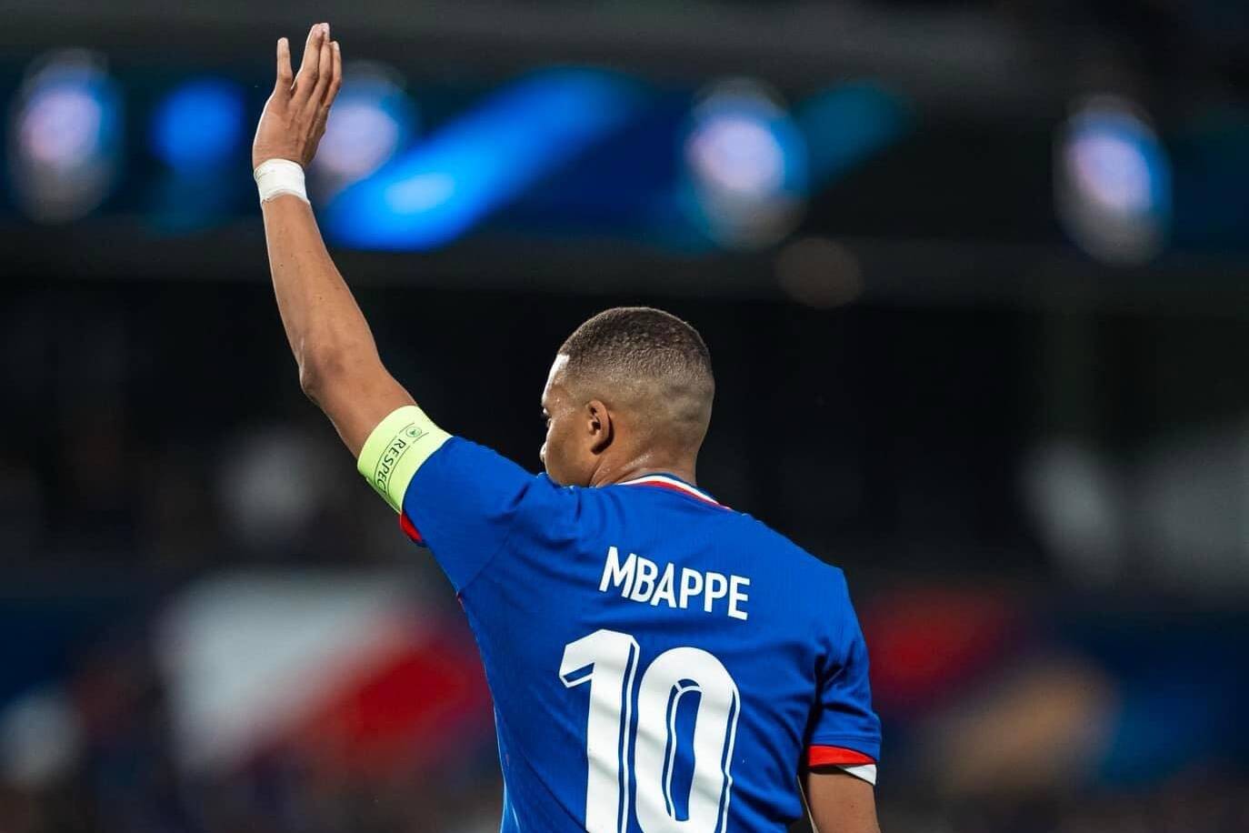 Trach nhiem cua Mbappe voi Les Bleus van rat lon. Anh: Lien doan bong da Phap