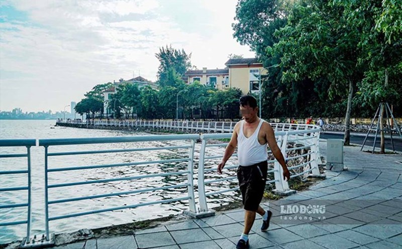 Diabetics need to master the correct way to run to control blood sugar. Illustration: Ngoc Thuy.