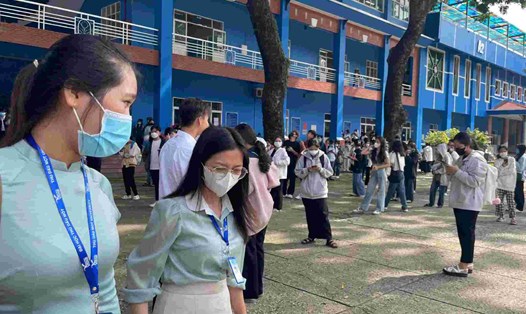 HỌC PHÍ NGÀNH NGÔN NGỮ ANH TRƯỜNG ĐẠI HỌC THỦ DẦU MỘT
