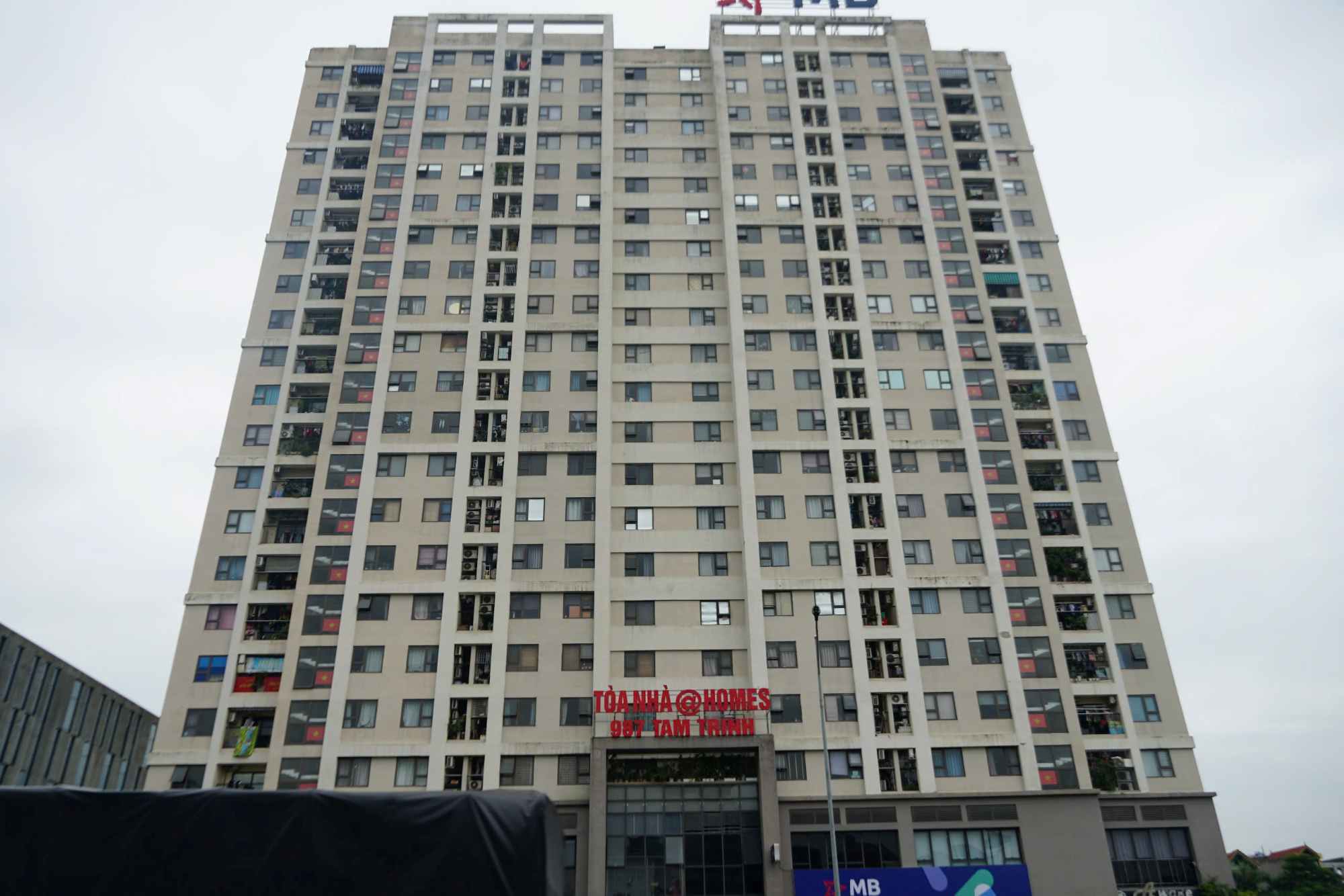 The social housing project @Home 987 Tam Trinh is being sold for more than 50 million VND/m2. Photo: Thuy Duong