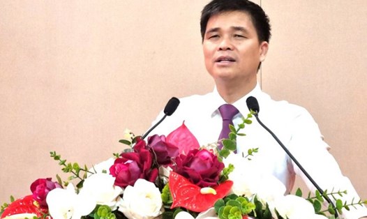 Phó Chủ tịch Tổng LĐLĐVN Ngọ Duy Hiểu phát biểu khai mạc lớp tập huấn. Ảnh: Nam Dương