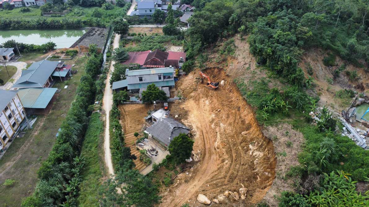 Landslide location at group 7, Yen The town, Luc Yen district, Yen Bai province. Photo: Tran Bui