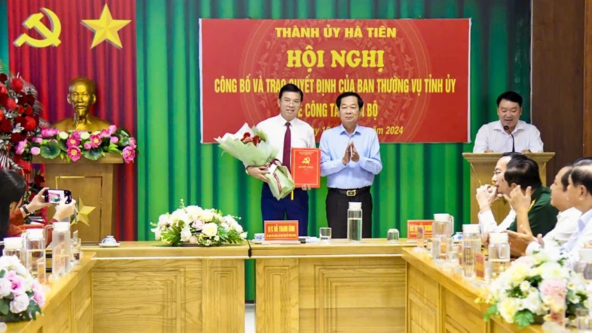 Ong Nguyen Luu Trung - Pho Chu tich UBND tinh Kien Giang duoc dieu dong, chi dinh giu chuc Bi thu Thanh uy Ha Tien. Anh: Hong Diep