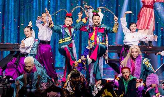 Concert "Anh trai vượt ngàn chông gai" có 37 tiết mục. Ảnh: Ban tổ chức.