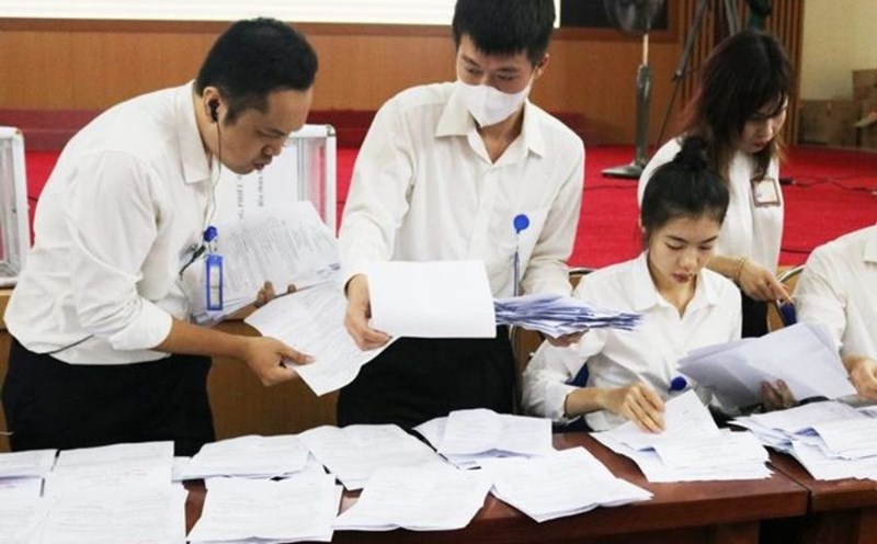 The land auction in Quoc Oai district (Hanoi) recorded the highest winning bid of VND54,480,000/m2. Photo: Quoc Oai District People's Committee