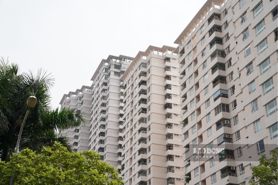 Currently, the selling price of apartments without pink books is often lower than that of apartments with books and transactions in this case are quite common. Photo: Linh Trang