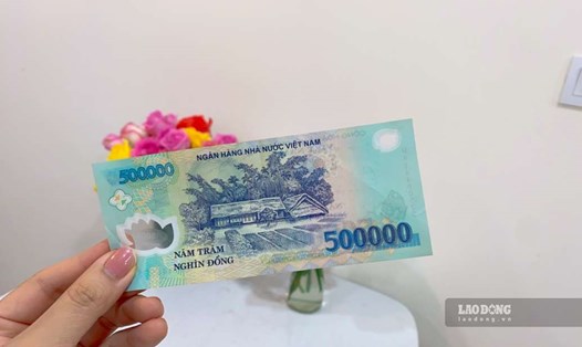 Lãi suất tiết kiệm BIDV đang dao động trong khoảng 0,1 - 4,7%/năm. Ảnh minh họa: Trà My