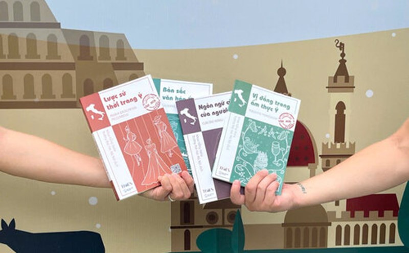 The Italian Culture book series is jointly published by The Gioi Publishing House and Times Books. Photo: Publisher
