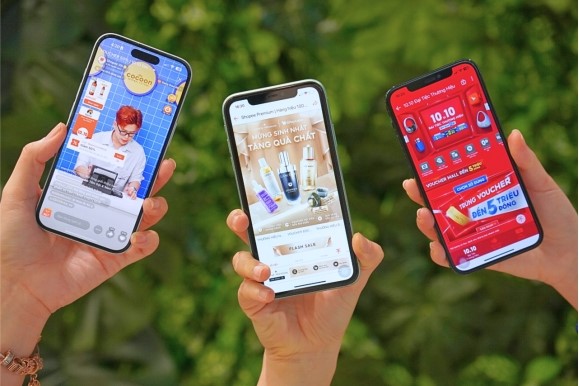 Shopee Mall and Shopee Premium continue to be trusted shopping destinations for many users. Photo: Shopee