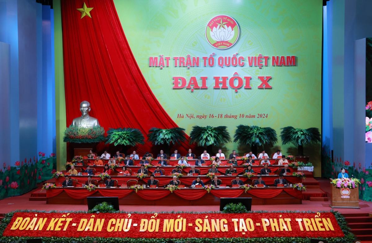 The first working session of the 10th National Congress of the Vietnam Fatherland Front. Photo: Hai Nguyen