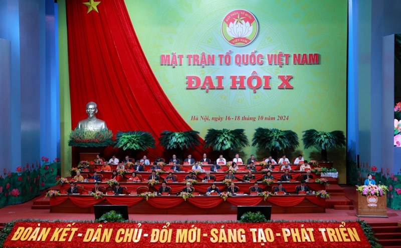 The first working session of the 10th National Congress of the Vietnam Fatherland Front. Photo: Hai Nguyen
