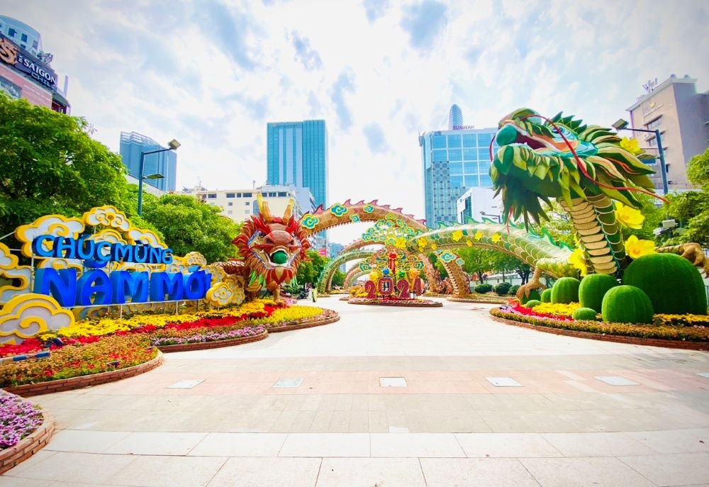 Nguyen Hue Flower Street 2024. Photo: Chan Phuc
