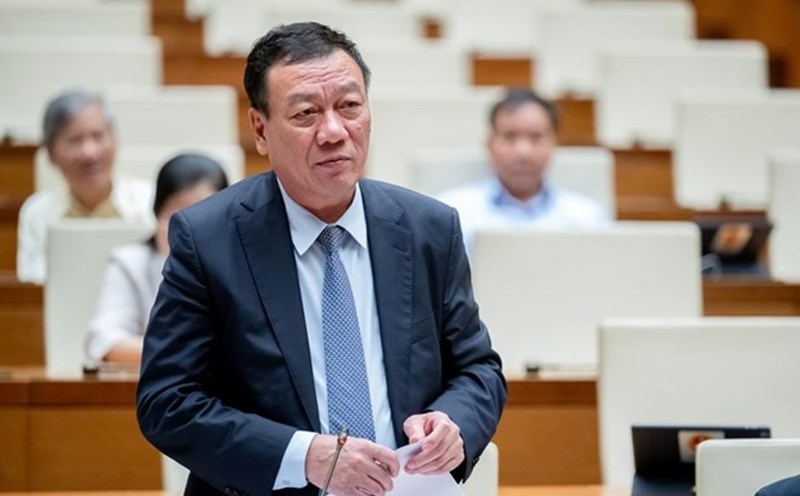 Inspector-General Doan Hong Phong has just reported that 17 leaders were irresponsible and allowed corruption to occur. Photo: National Assembly
