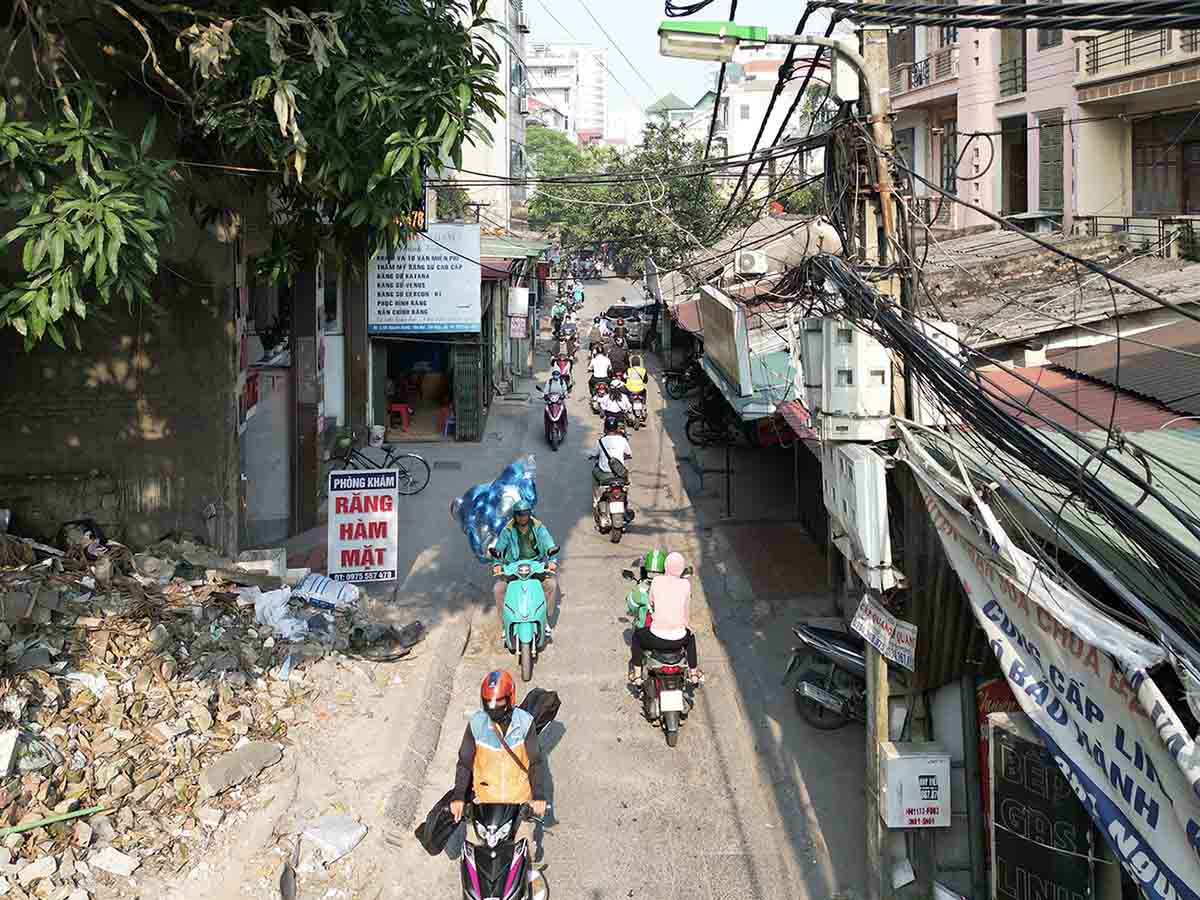 Nguyen nhan la gap kho khan trong cong tac giai phong mat bang. Anh: Huu Chanh