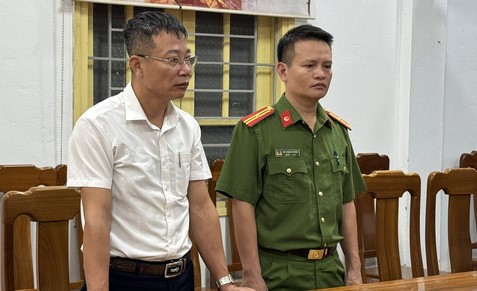 Nguyễn Duy Tuấn bị lực lượng chức năng Lào Cai bắt vì lừa đảo 38 tỉ đồng. Ảnh: Công an cung cấp