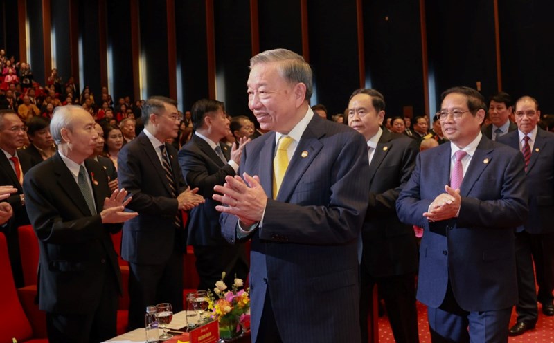General Secretary and President To Lam and Party and State leaders attended the opening ceremony of the 10th National Congress of the Vietnam Fatherland Front. Photo: Hai Nguyen